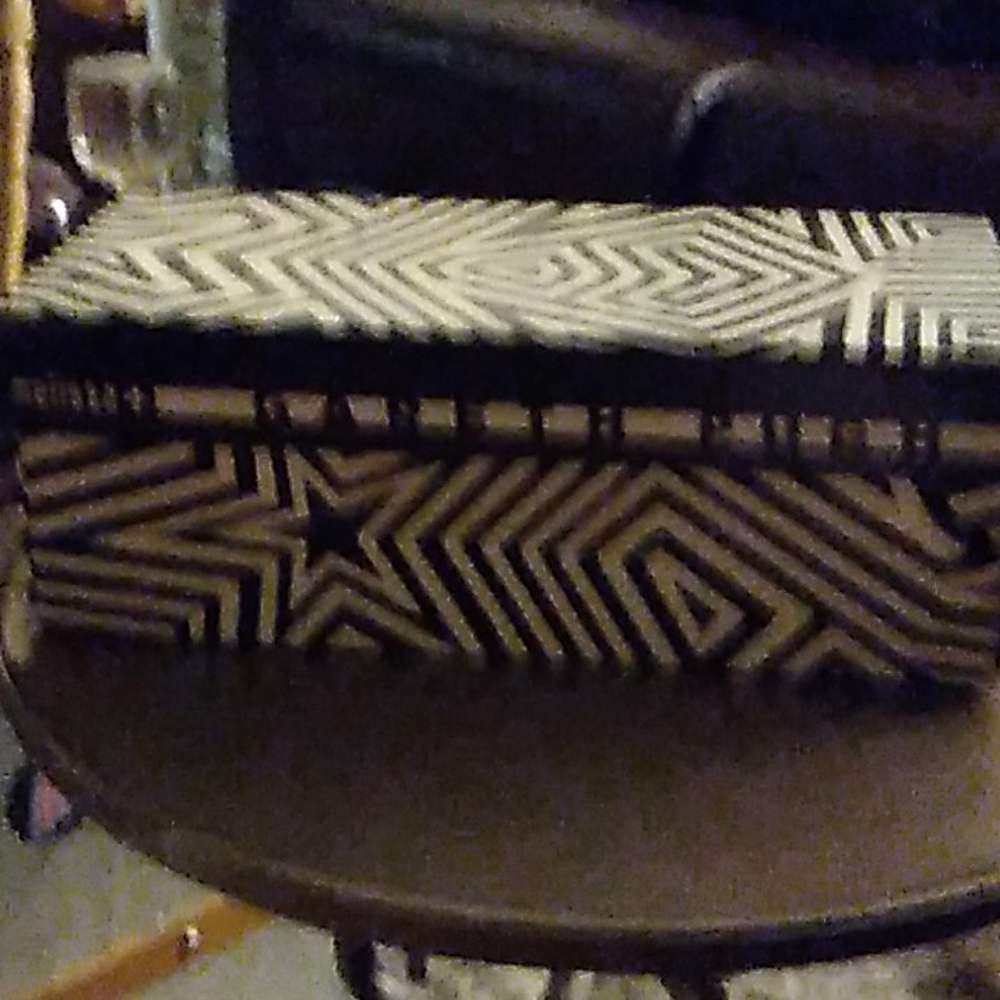 Shoe